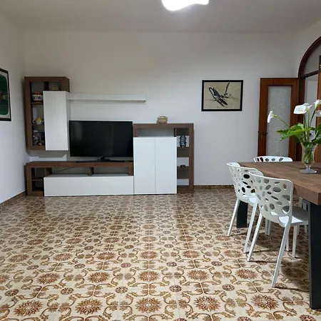 Lemon House Formia *