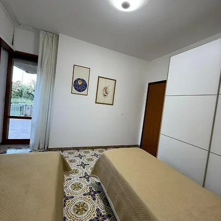 Lemon House Formia Geata